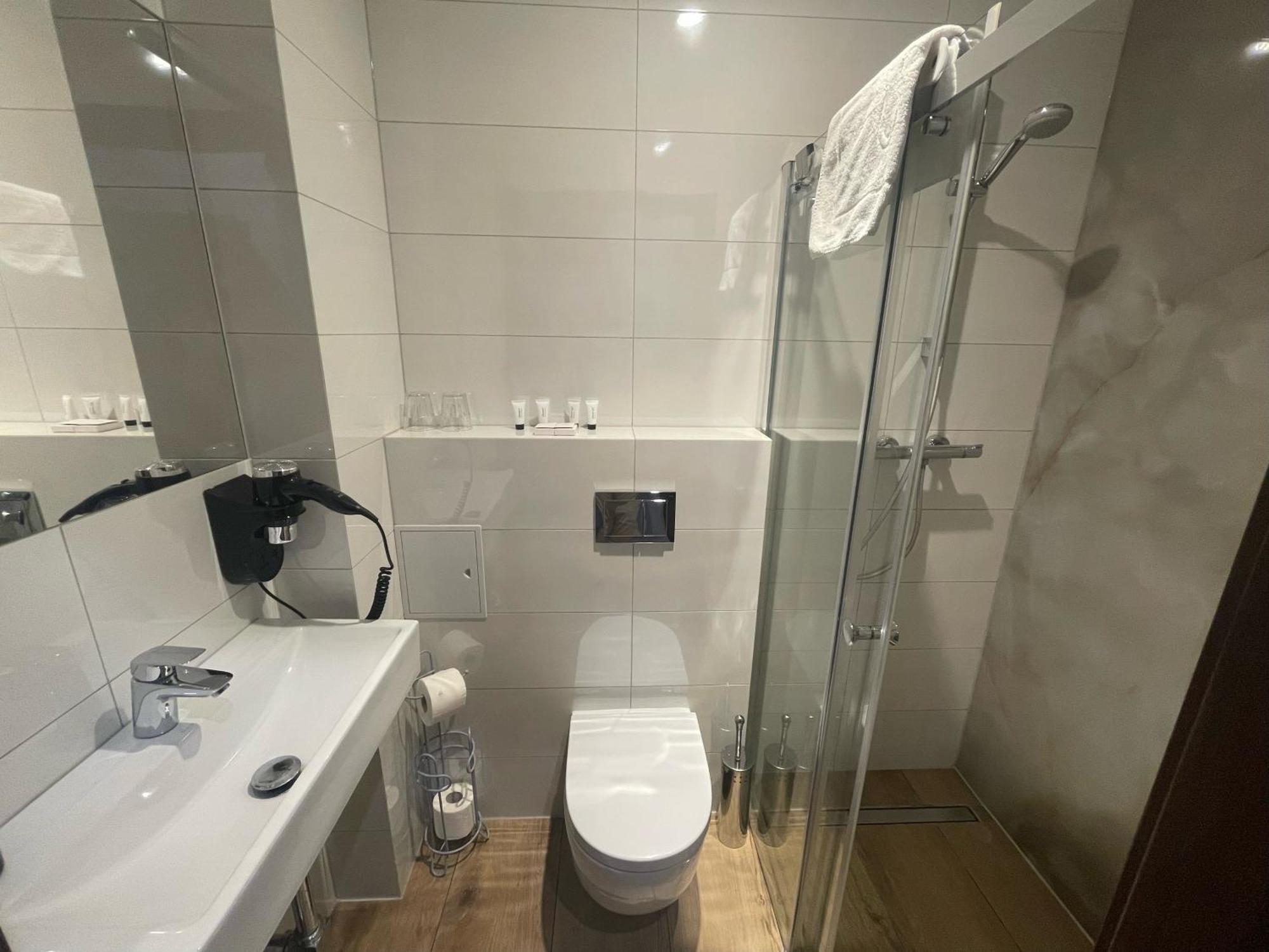 Brassel Aparthotel Wrocław Zewnętrze zdjęcie